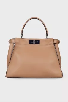 Peekaboo bag