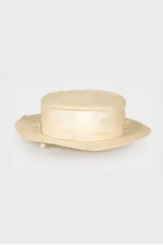 Капелюх із соломи з ланцюжком