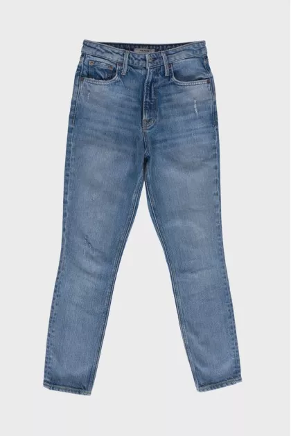 Light blue distressed jeans