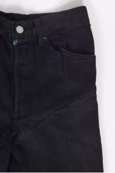 Black jeans with decorative stitching