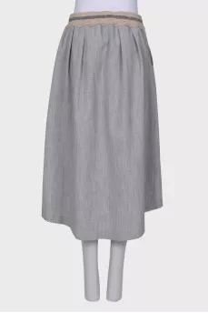 Gray pleated skirt