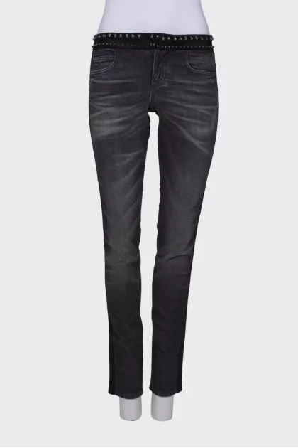 Charcoal jeans with rhinestones