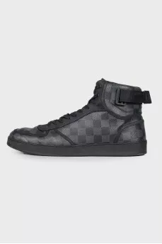 Men's dark gray boots