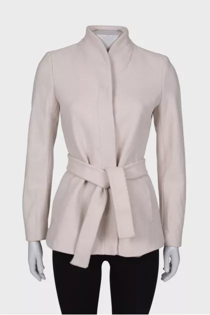 Milk jacket on the belt