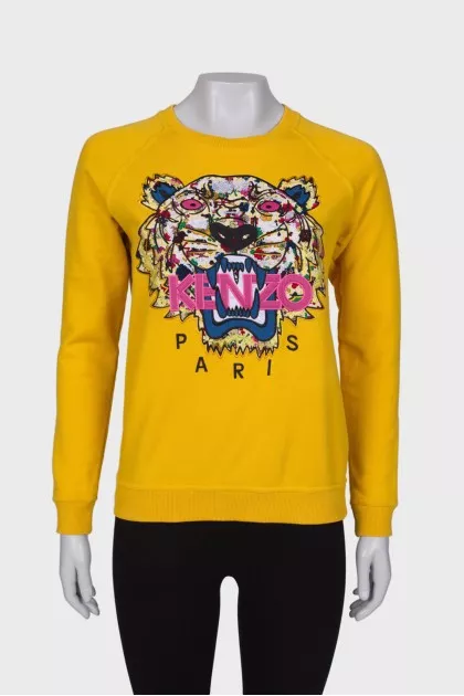 Sweatshirt with signature print