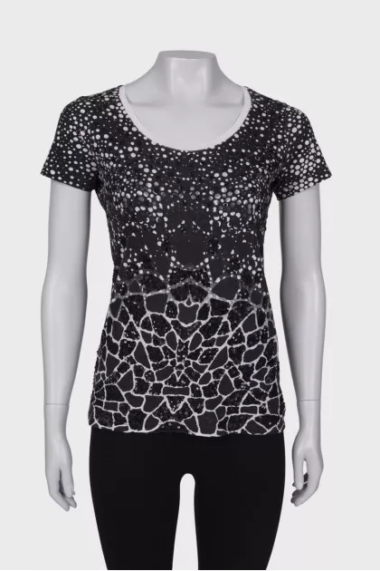 Black and white print T-shirt