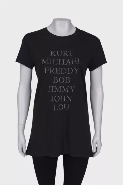 Black T-shirt with slogan