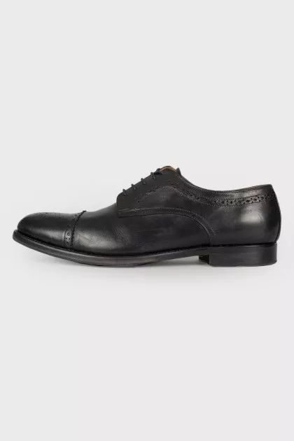 Men's black oxfords
