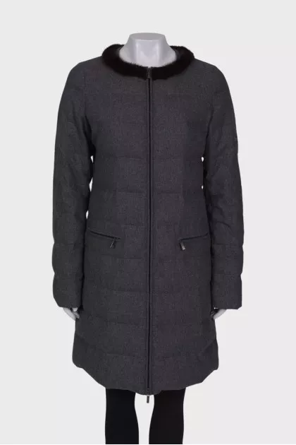 Gray coat with fur at the neckline