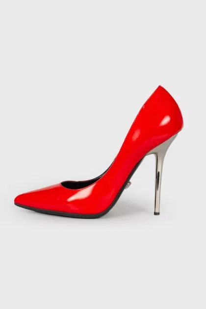 Red leather pumps