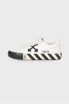 Textile black and white sneakers