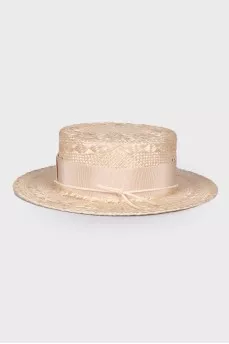 Straw hat with band