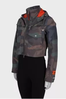 Cropped jacket in camouflage print