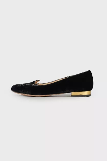 Textile ballerinas with embroidery