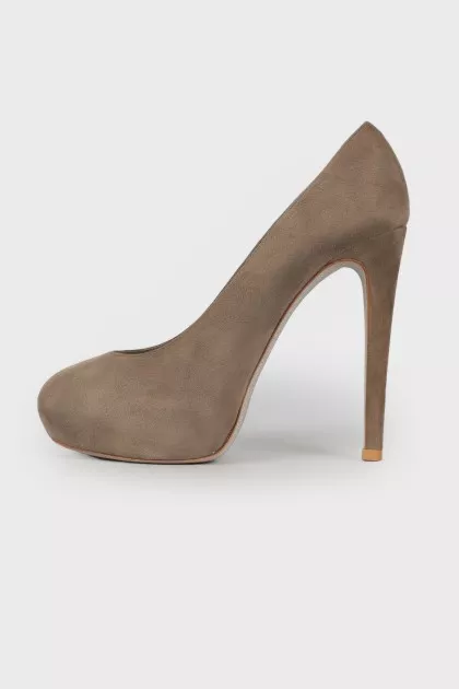 Graphite suede pumps