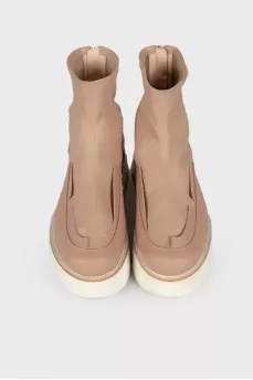 Leather boots with chunky soles