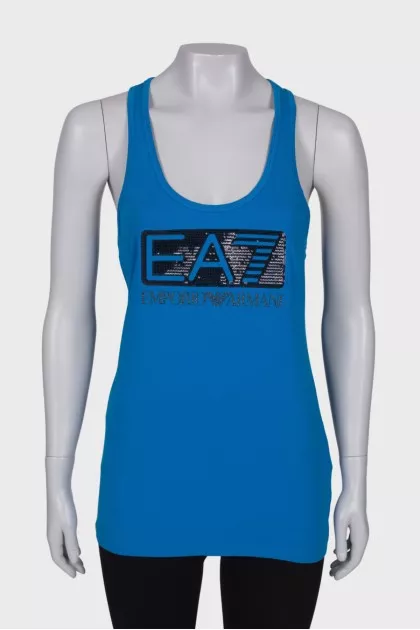 Blue T-shirt with sequins, with a tag