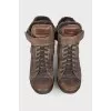 Insulated wedge boots