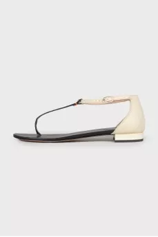 Surprise color leather sandals