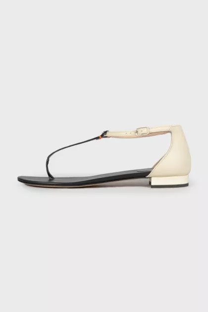 Surprise color leather sandals