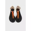 Surprise color leather sandals