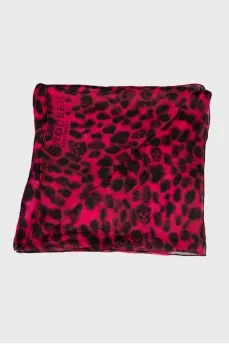 Scarf in animal print