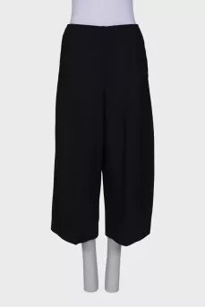 Loose wool trousers