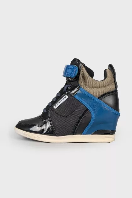 Velcro and drawstring combo sneakers