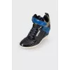 Velcro and drawstring combo sneakers