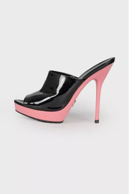 Lacquer two-color mules