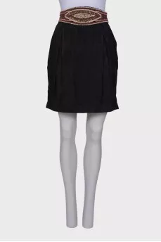 Black skirt with tag