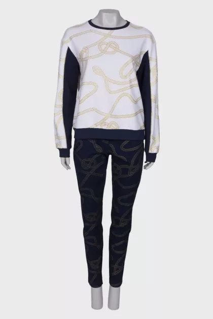 Bicolor print suit