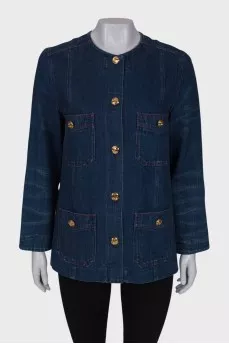 Denim jacket with golden buttons