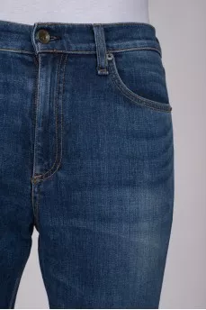 Men's blue jeans