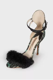 Textile sandals with fur