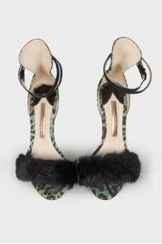 Textile sandals with fur