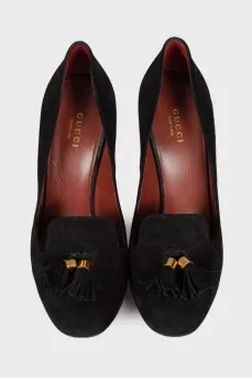 Tassel suede shoes