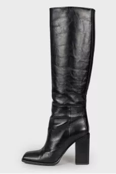 Square toe leather boots
