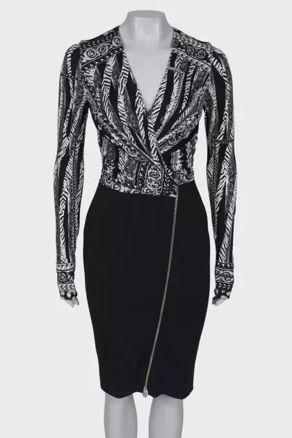 Dress in black and white print