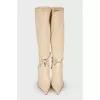 Combined pointed toe boots