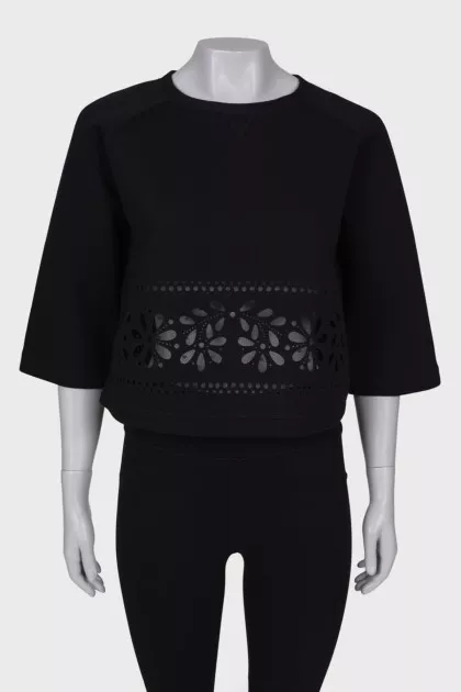 Black patterned cropped blouse