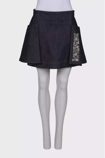 Denim skirt with beaded embroidery