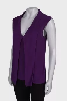 Purple sleeveless blouse