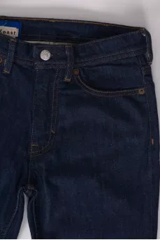 Navy blue skinny jeans