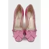 Woven heel shoes