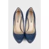 Navy blue quilted shoes