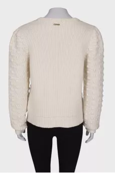 Knitted milky sweater with tag
