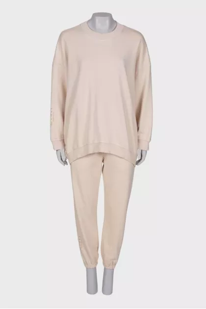 Beige suit loose fit