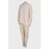 Beige suit loose fit