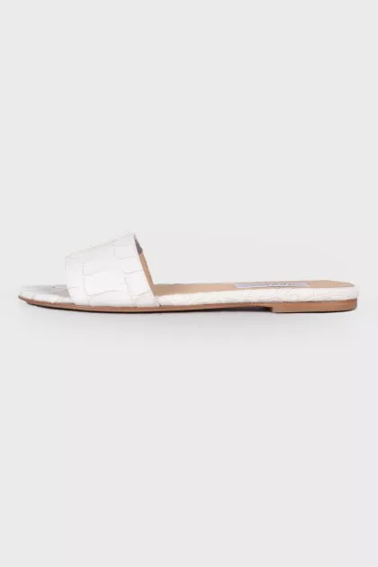 Embossed leather slippers